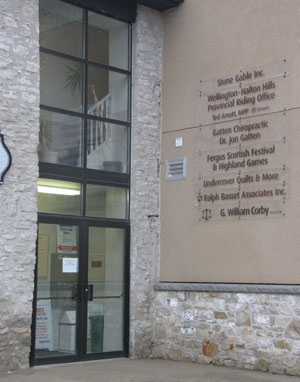 quilt shop outside entrance